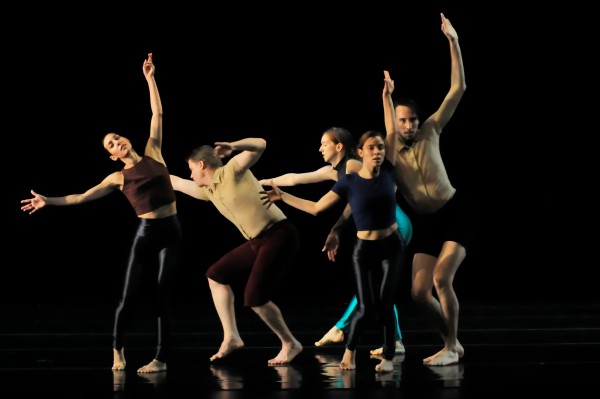 GroundWorks Dancetheater, "After Chorus" by Noa Zuk. Photo by Mark Horning