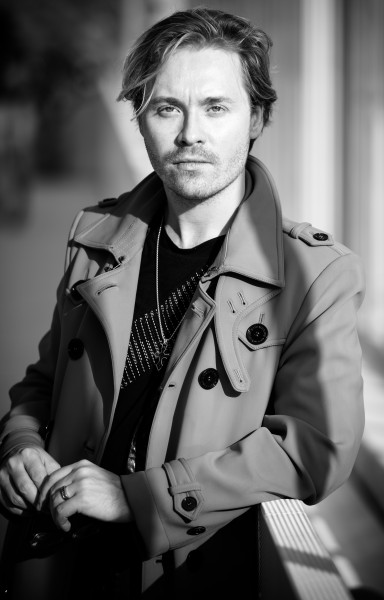 Konstantin Soukhovetksi.