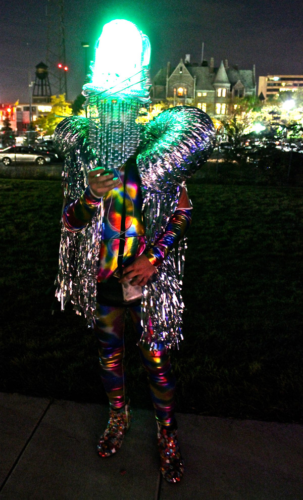 An exotic creature spotted outside the MOCAD.