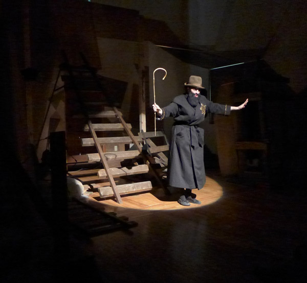 Caplan learned many elements of cabaret performance as part of the Double Edge Theatre curriculum. Photo courtesy of Gina Reichert of Powerhouse Productions.